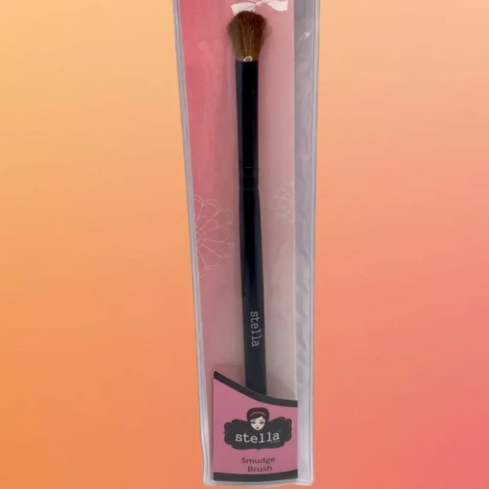 Stella Eye Brush